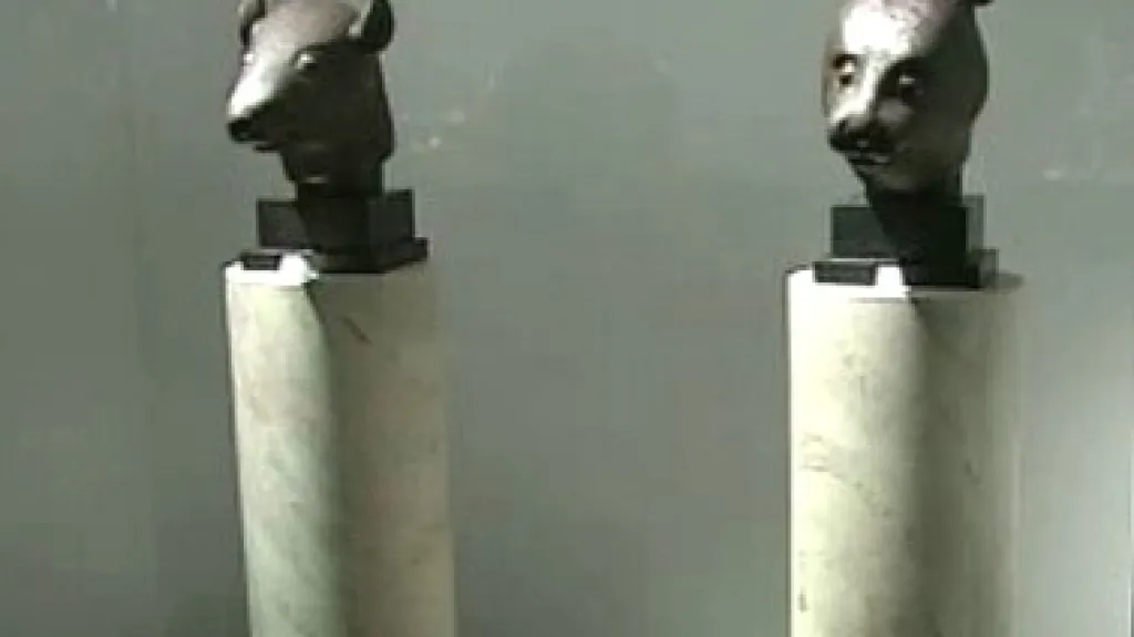 Součást sbírky YSL