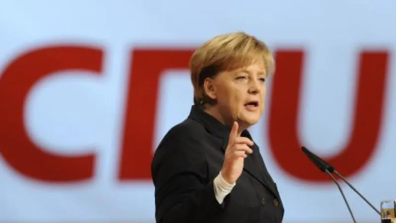 Angela Merkelová obhajuje post předsedkyně CDU