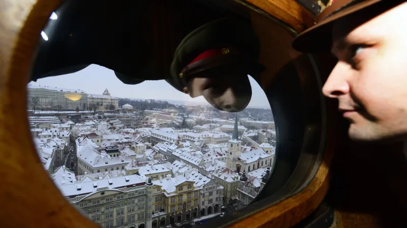 Pozorovatelna StB ve věži chrámu sv. Mikuláše na Malé Straně