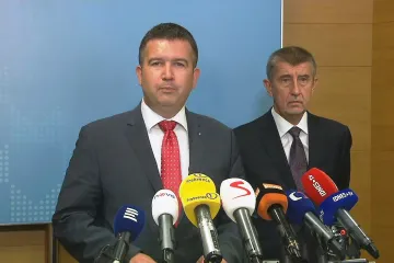 Ministři nastupují. Hamáček na vnitru řekl, že Česko zůstane jednou z nejbezpečnějších zemí