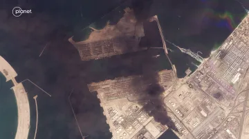 Satelitní snímek přístavu Džebel Ali v SAE