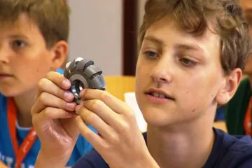 Prázdniny trochu jinak - koupaliště vyměnili za školu