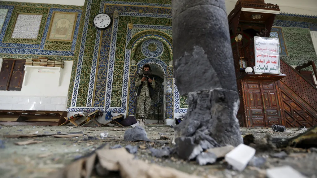 Výbuch v mešitě v Saná