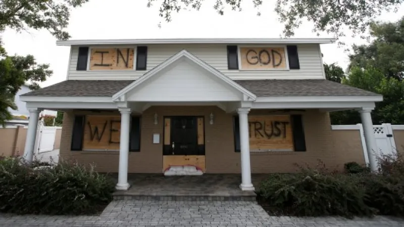 Zabedněný dům poblíž Fort Lauderdale