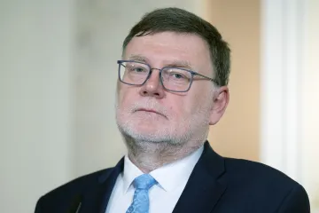 Schodek rozpočtu se prohloubil na 210 miliard korun