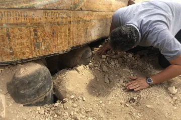 Egyptští archeologové našli v Luxoru 20 starověkých sarkofágů