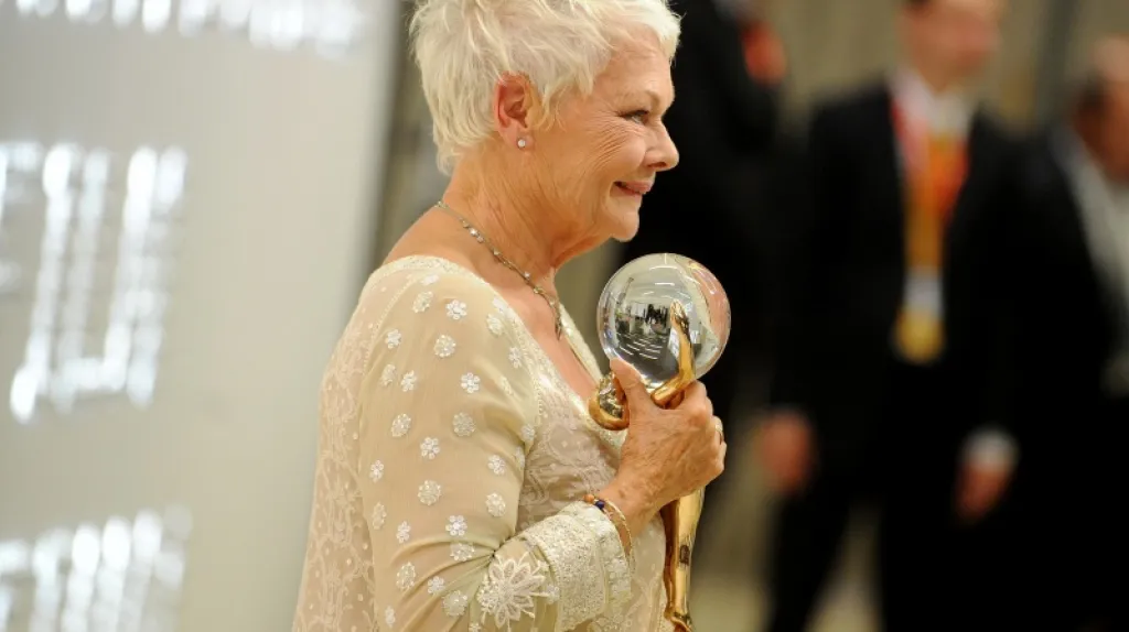 Judi Denchová