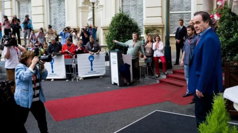 Rozhovor s Oliverem Stonem