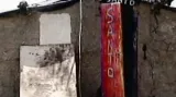 Chatrč, kde se svými dětmi žije znásilňovaná Argentinka