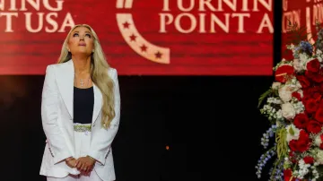 Erika Kirková promluvila na rozloučení se zastřeleným konzervativním aktivistou Charliem Kirkem