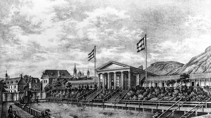 Občanská plovárna u Čechova mostu v Praze