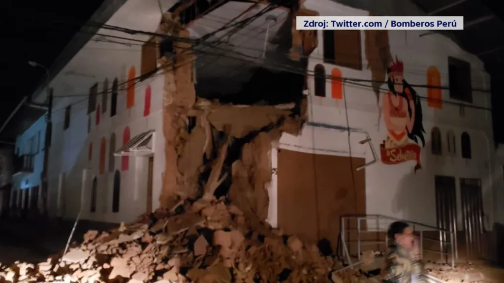 Následky zemětřesení v Peru