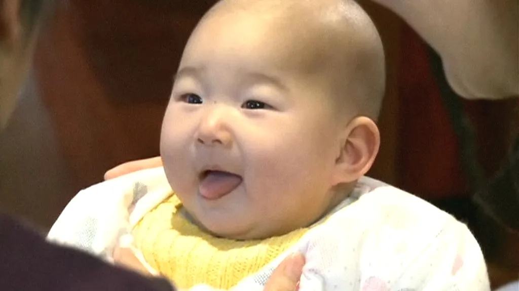 Čínská holčička Ada Lin se narodila v USA