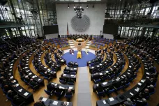 Německo bude mít letos rekordní rozpočtový schodek 240 miliard eur