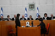 Izraelský nejvyšší soud řeší, zda dovolí omezení svých pravomocí. Zemi hrozí ústavní krize