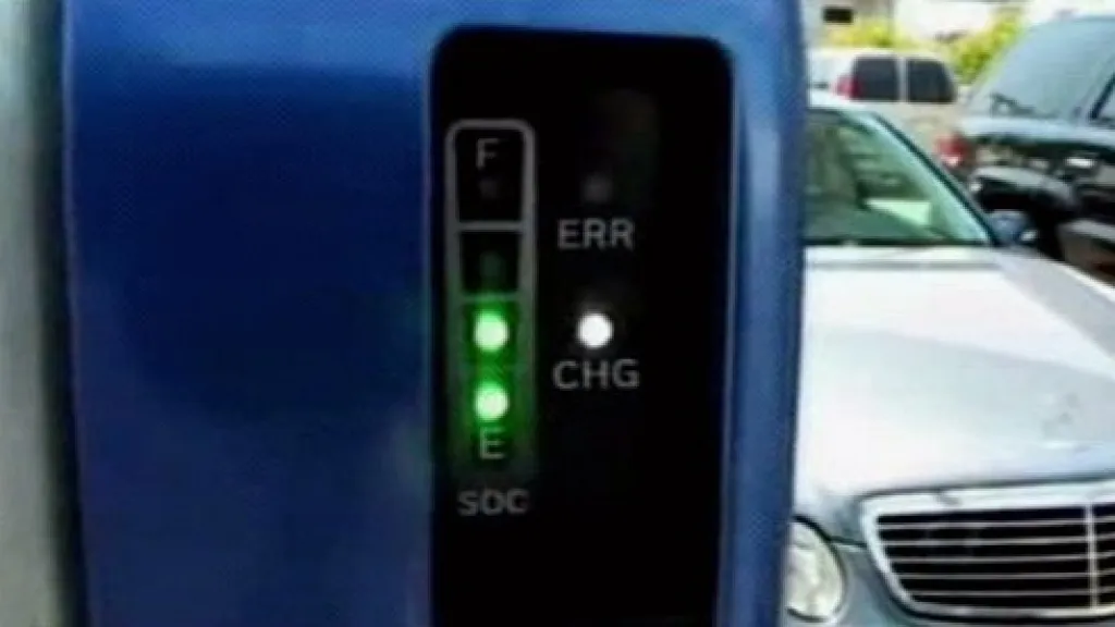 Dobíjení elektromobilu