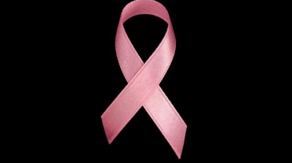 Růžová stužka - symbol boje proti rakovině prsu