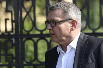 Komentář: Proč potřebuje ministr Zaorálek vyjednávat o rozpočtu