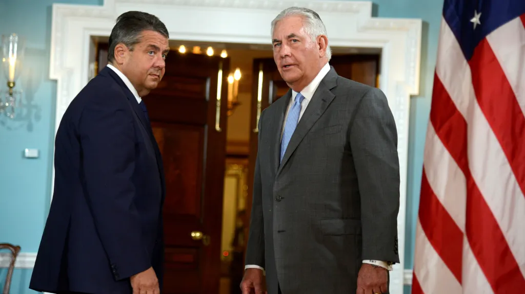 Sigmar Gabriel a Rex Tillerson ve Washingtonu