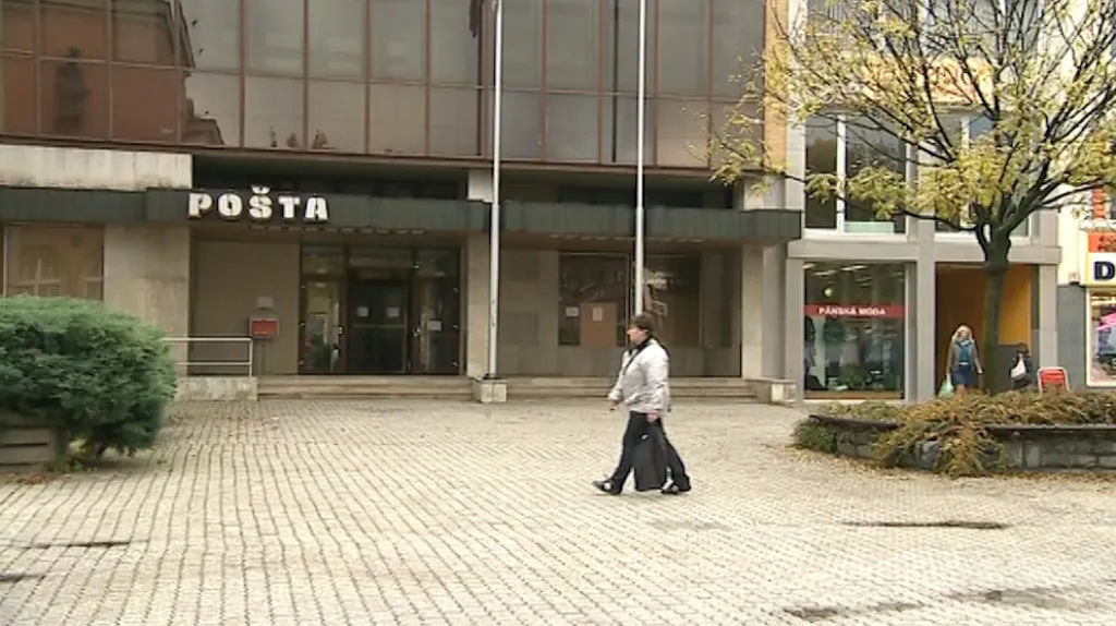 Stará zlínská pošta na náměstí Míru