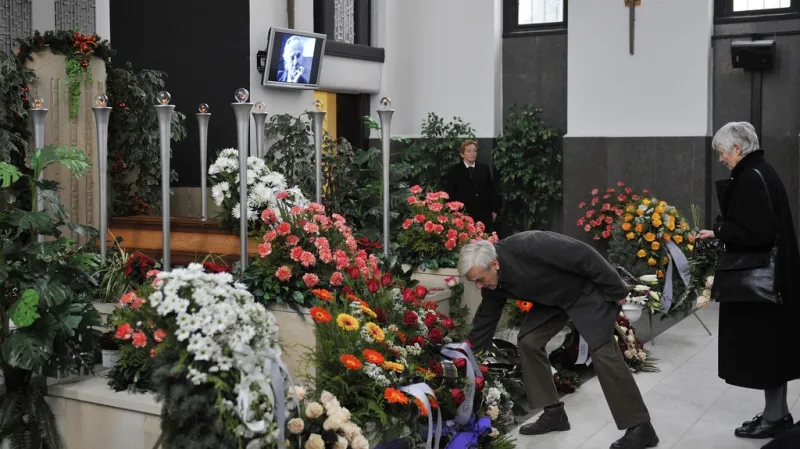 Poslední rozloučení s Karlem Hubáčkem