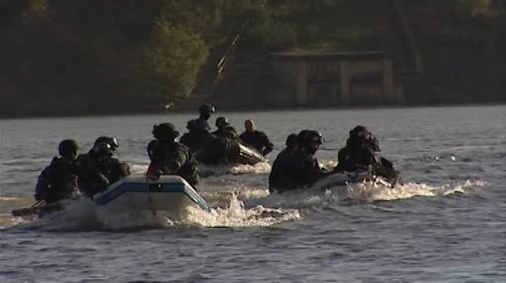 Policie na přehradě nacvičovala zásah proti teroristům