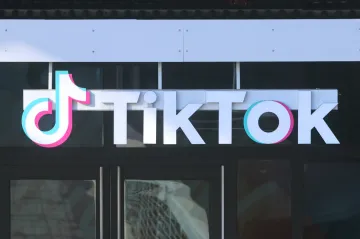 TikTok při prezidentských volbách v USA stranil republikánům, ukázala analýza