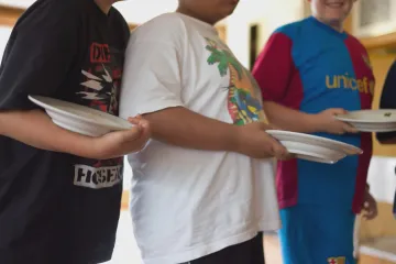 Děti z obezity nevyrostou. Změnit životní styl musí celá rodina, upozorňují odborníci