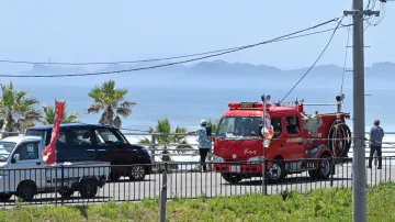 Japonská pobřežní oblast po vydání varování před tsunami