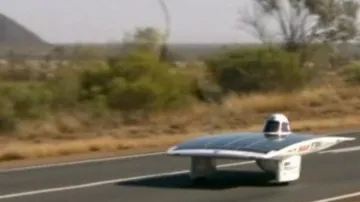 Elektromobil na solární pohon