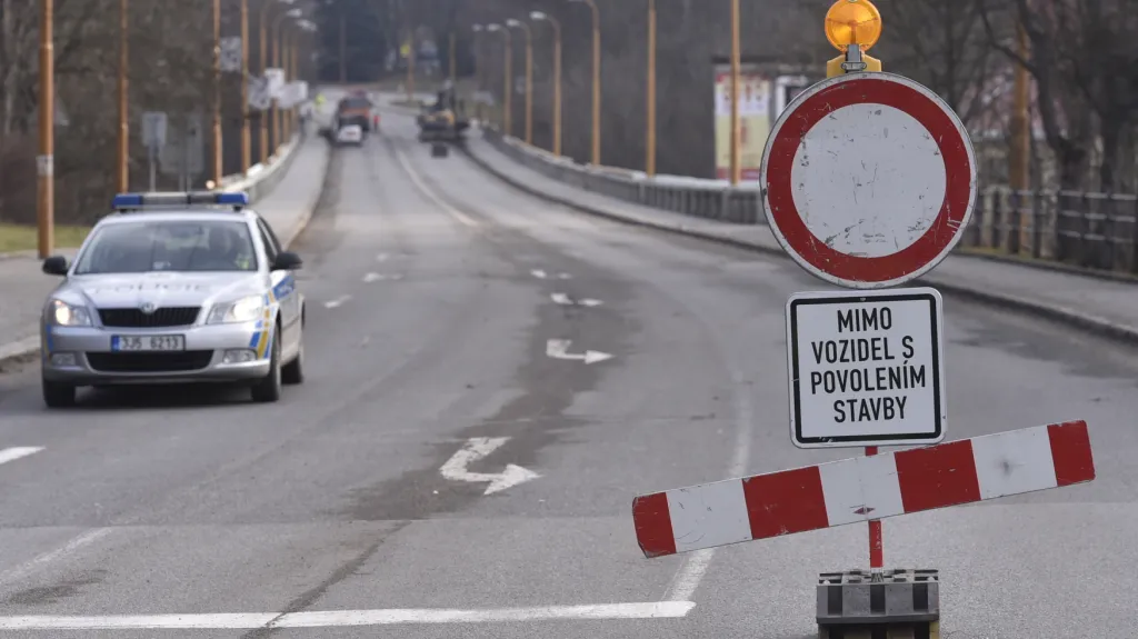Uzavírka Brněnského mostu v Jihlavě