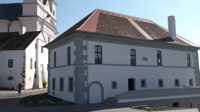 Stará radnice v Drnholci