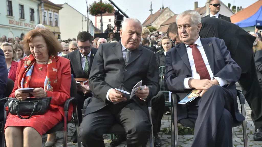 Prezident Miloš Zeman a manželé Klausovi