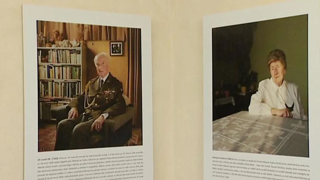 Fotografie z cyklu Stopy paměti