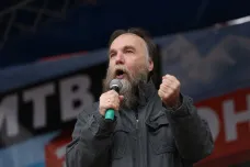 Alexandr Dugin je označovaný za Putinův mozek. Jeho myšlenky udávají Rusku směr ve světě