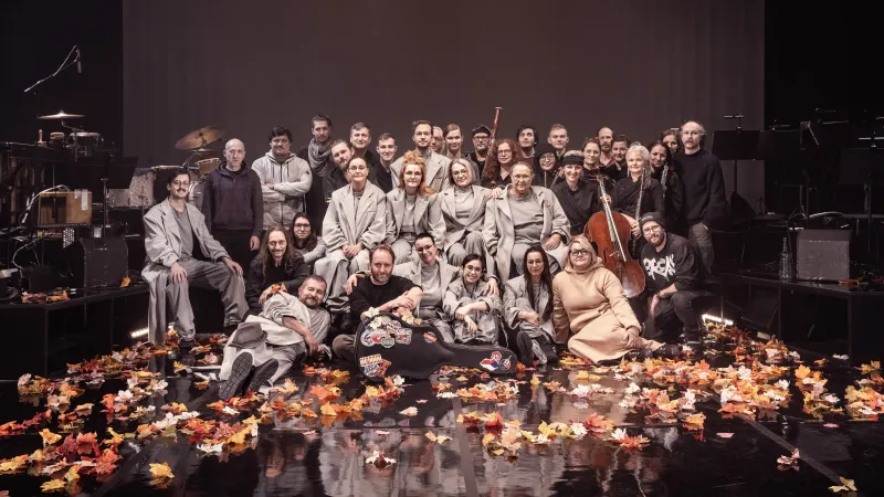 A pak usnu a vstanu (inscenace o Zuzaně Navarové v Klicperově divadle)