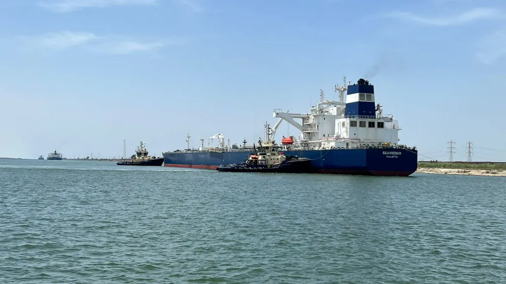 Ilustrační foto – tanker v Suezském průplavu