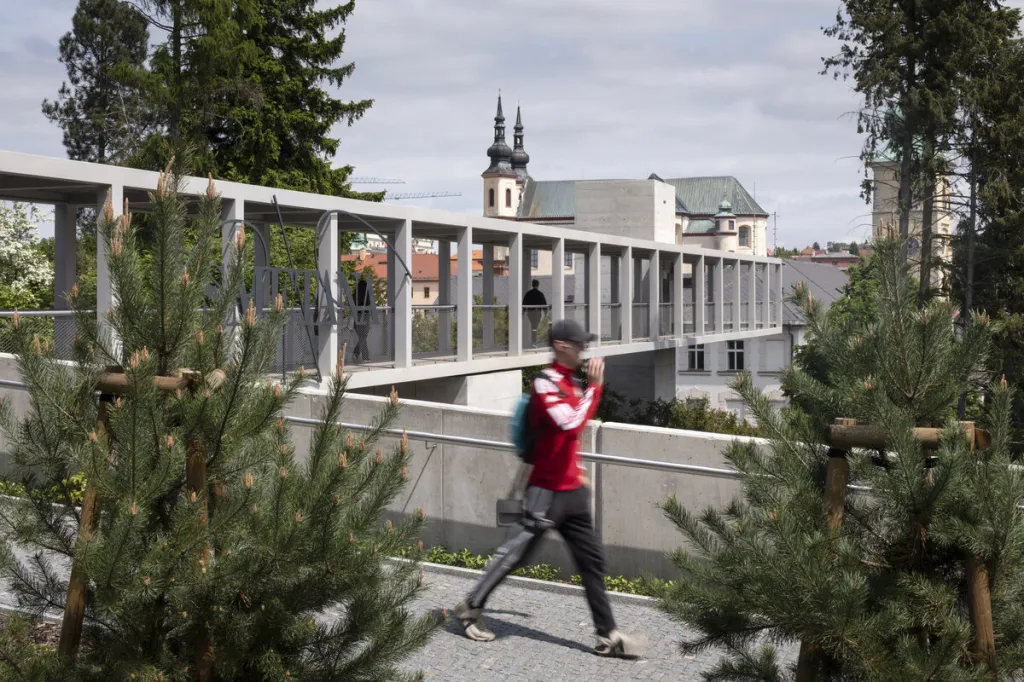 Vítěz kategorie Urbanismus - Lávka v Litomyšli. Autoři: Lukáš Ehl, Tomáš Koumar, Ladislav Dvořák, Ladislav Šašek