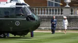 Princ Charles s Camillou vítají Donalda Trumpa