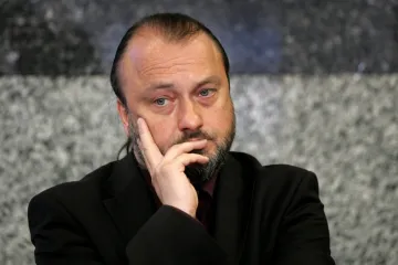 Jakl uvedl, že čelil dalšímu napadení, podruhé během týdne. Policie o incidentu neví