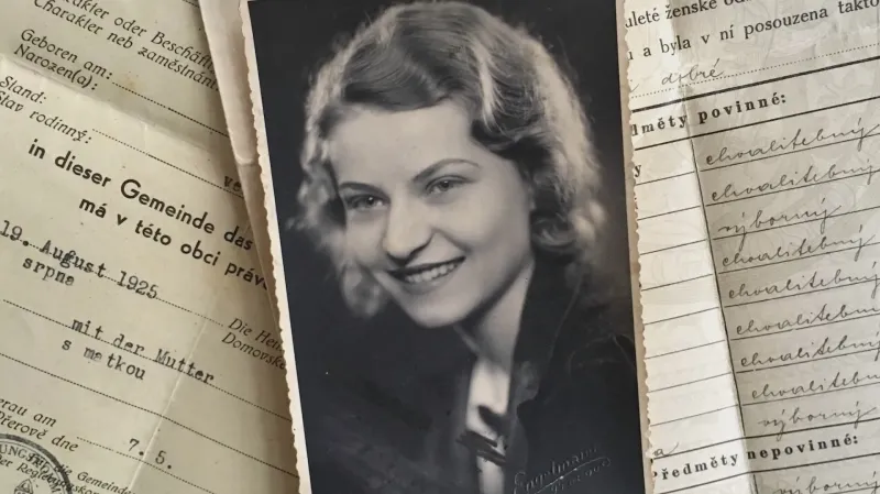 Hilda Zmrzlíková v roce 1944