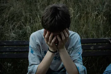 Chatovací kapacity Linky bezpečí nestačí. Chce je posílit