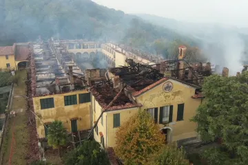 Požár zničil italský klášter Bernaga