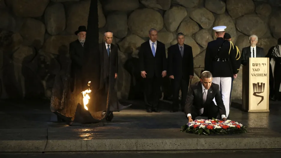 Barack Obama položil věnec v památníku Jad vašem