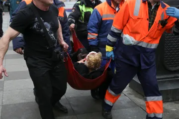 Počet obětí útoku v petrohradském metru vzrostl na čtrnáct