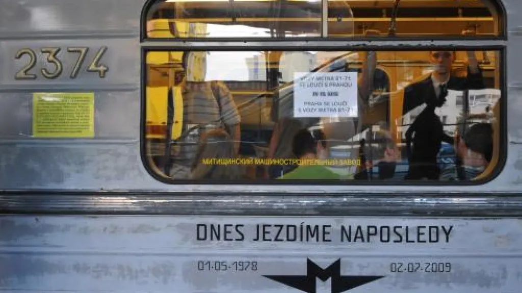 Loučení se sovětským modelem 81-71