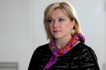 Kolik brala Nagyová? Úřad vlády odmítá zveřejnit čísla