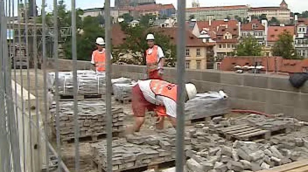 Rekonstrukce Karlova mostu