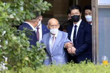 Zemřel bývalý jihokorejský prezident Čon Du-hwan. Jeho vládnutí se vyznačovalo brutalitou i prosperitou