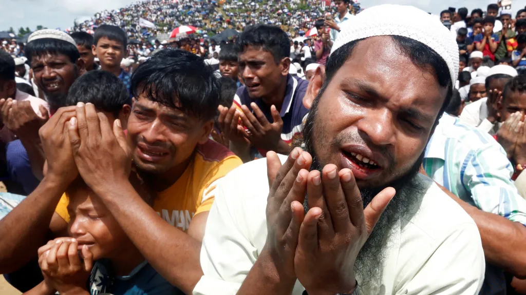 Rohingové si připomněli dva roky od vyhnání z Myanmaru